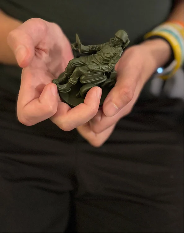 I AM ALS team receiving figurines